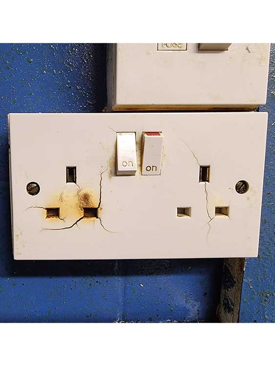 PAT Testing - failed broken socket